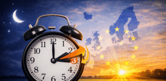 Spet bomo premaknili uro: Kako vpliva na telo in zakaj razprave v EU še trajajo